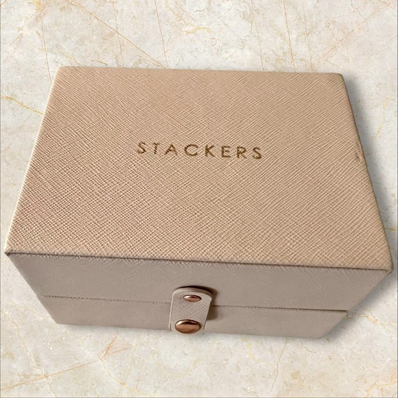Stackers Small Jewelry Box - Picture 3 of 10